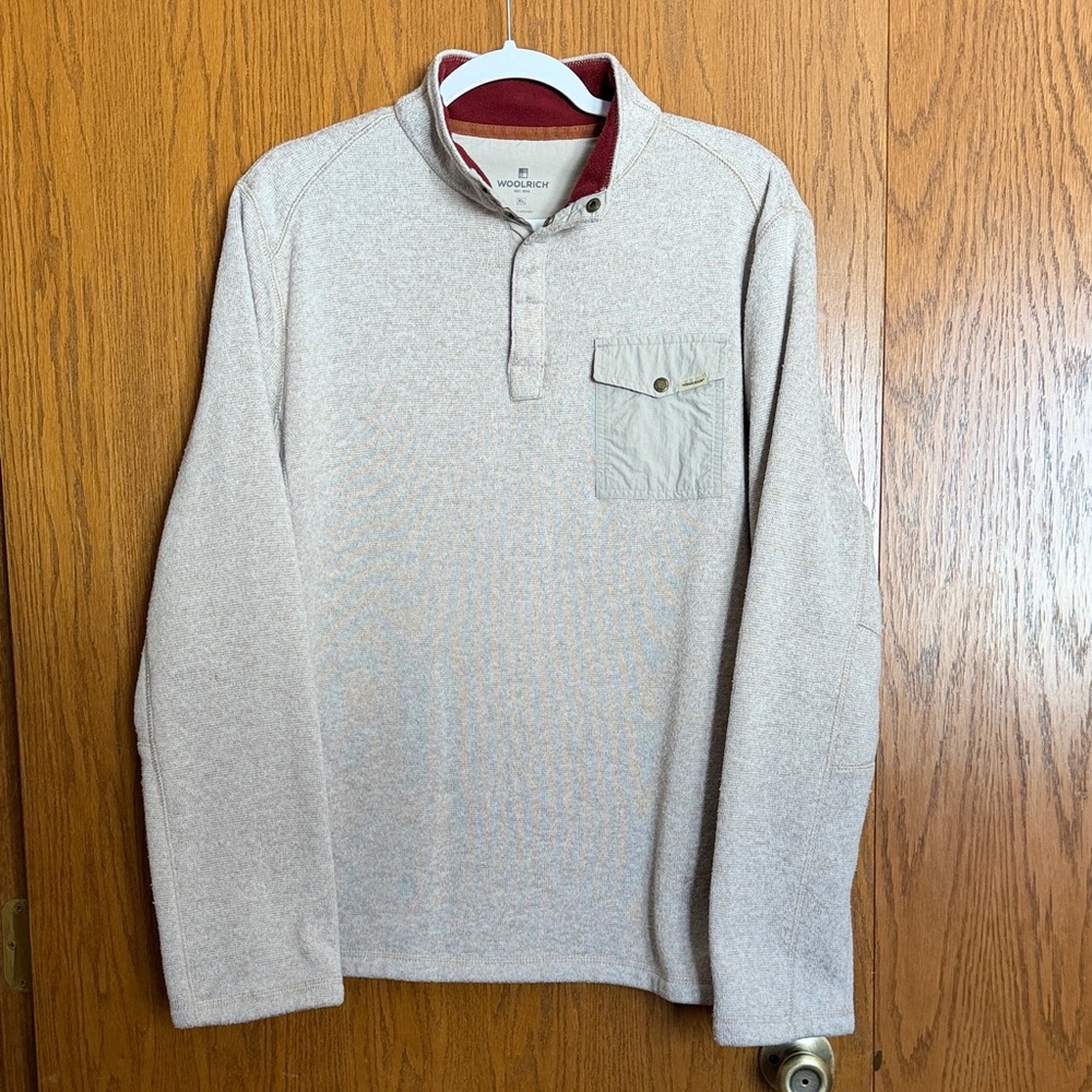 Woolrich Men's Cream Pullover with Red Collar